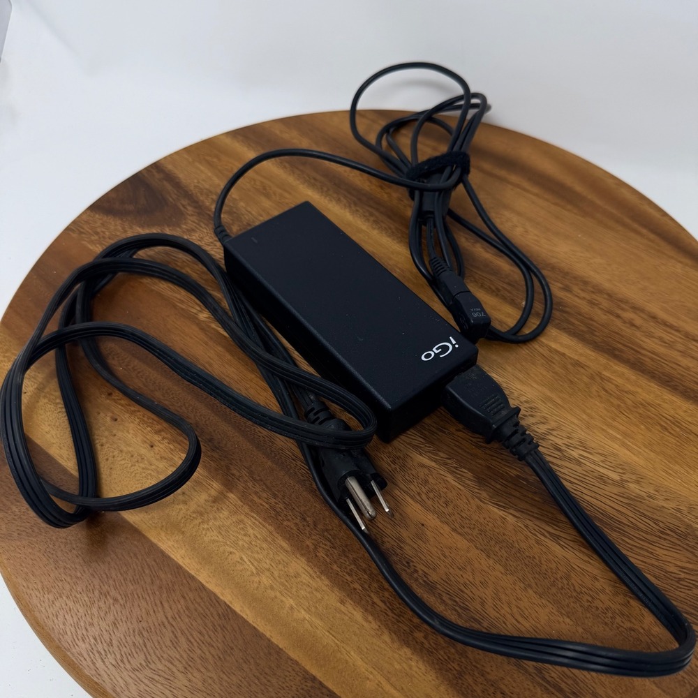 iGo AC Power Adapter 90W 19V Laptop Charger Model 6630137-0100 with Tip 706 REVA